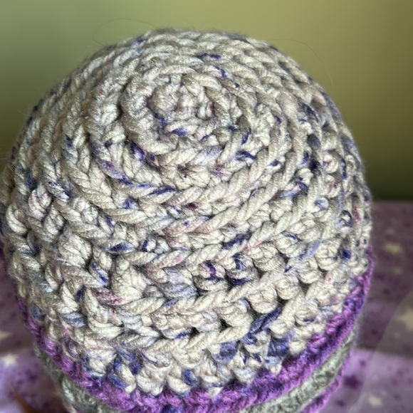 Crochet thick chunky beanie medium soft acrylic thick yarn warm & cute - Picture 6 of 6